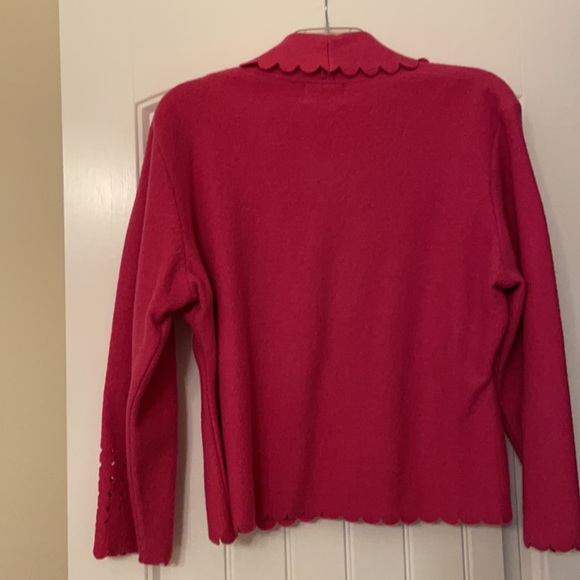 Casa Maglia Wool Pink Scalloped Button Sweater - Picture 6 of 6